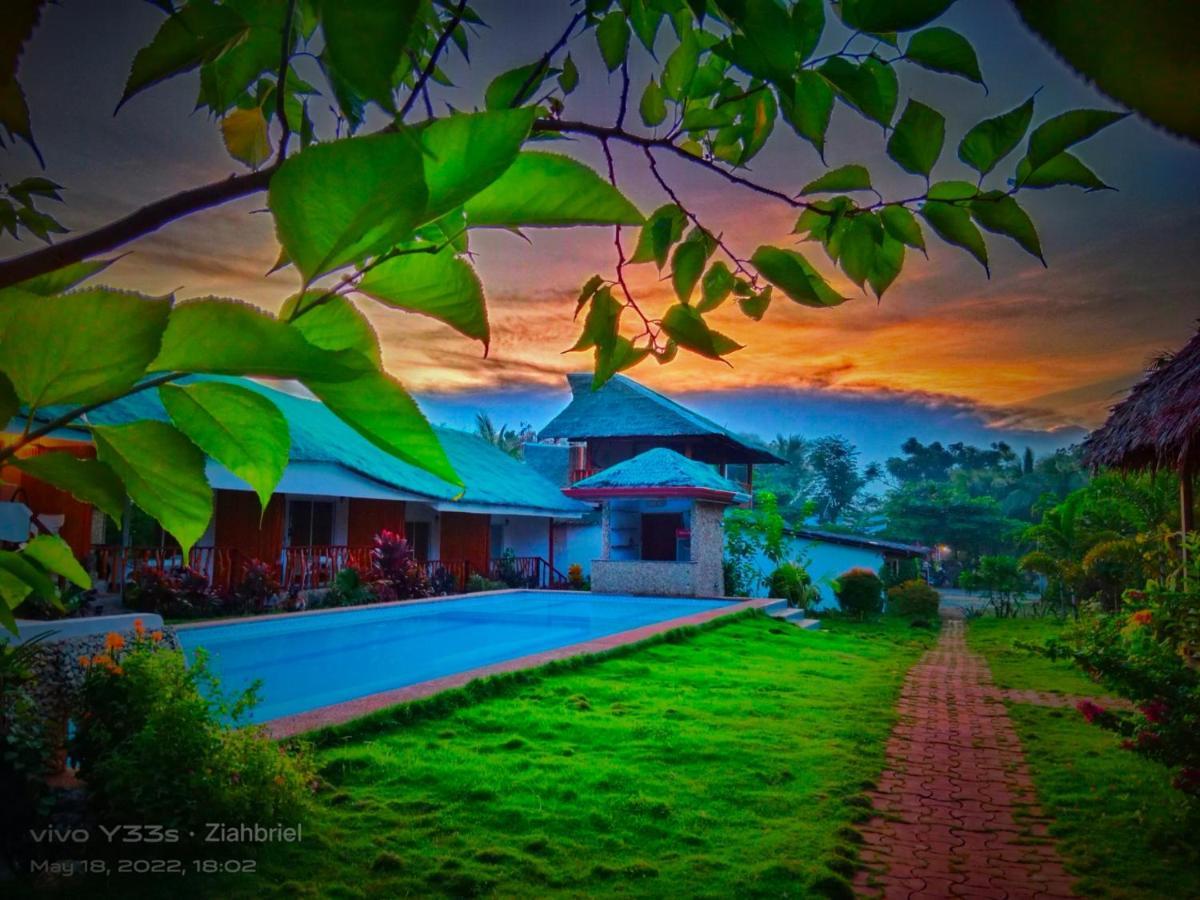 Becano Restobar And Resort Сикиджор Екстериор снимка